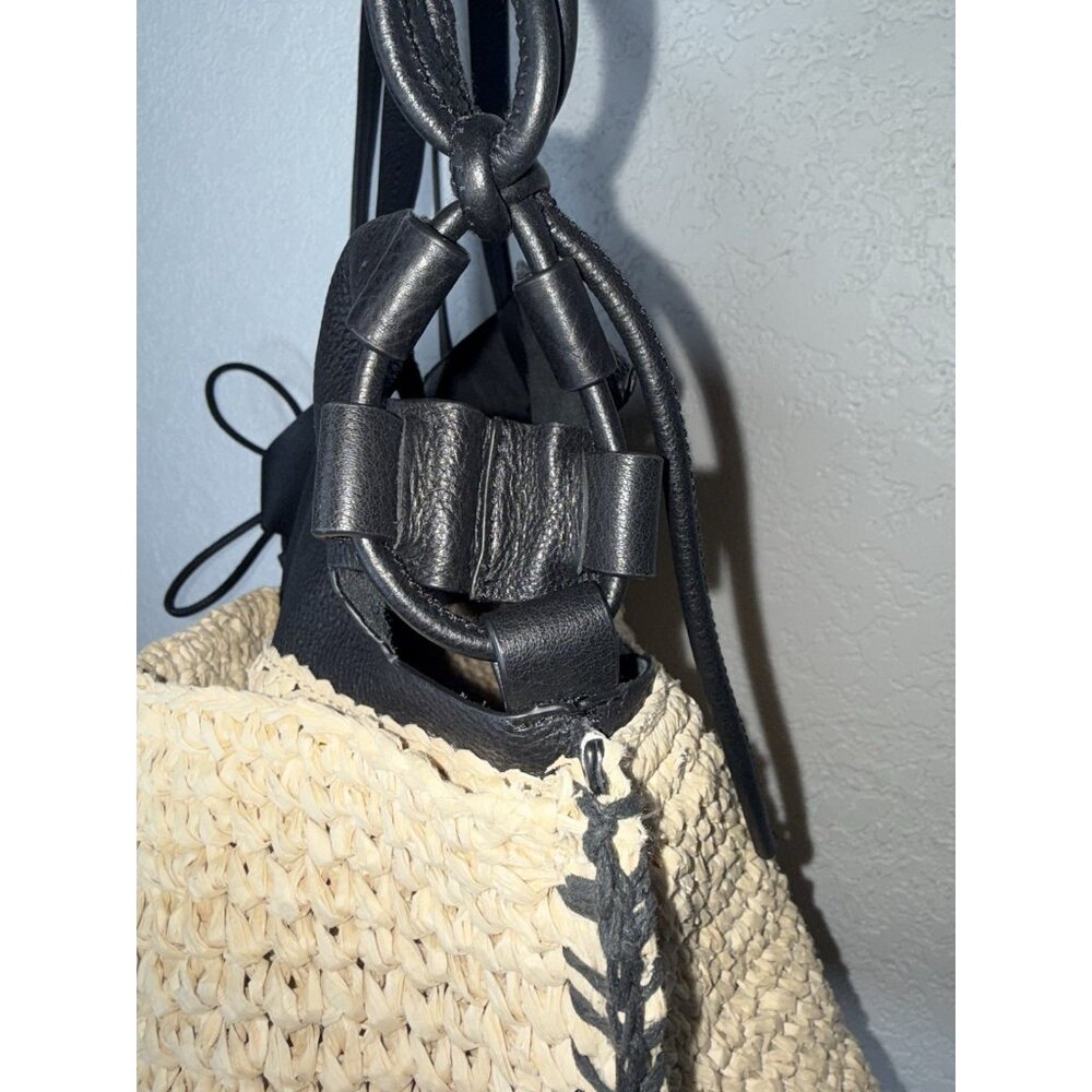 Jamee Leather Straw Tote Vince Camuto Woven Bag Beach Carry All Vacation - Picture 9 of 16